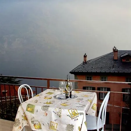 Apartment La Porta Sul Laglio